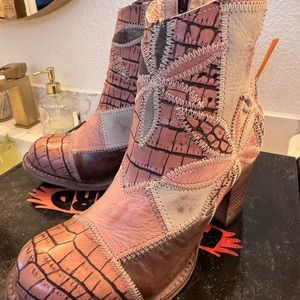 Freebird Flower Sz 6